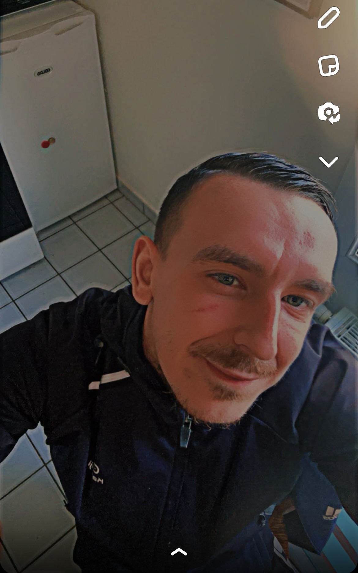 Profilo di Ishan, 27 anni, Scopamicizi a Ghiffa