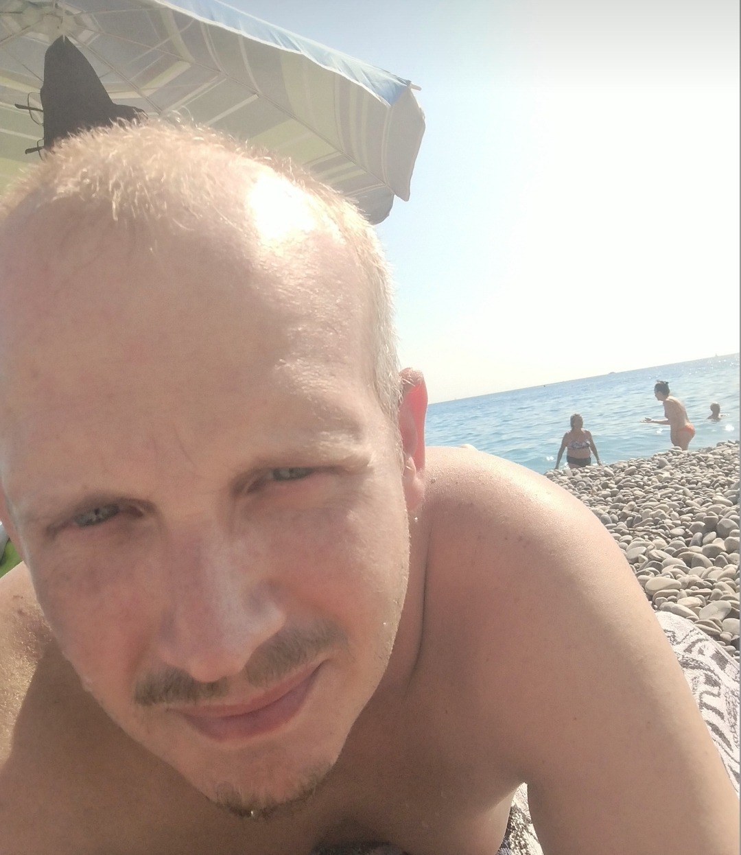 Profilo di Charlery, 44 anni, Scopamicizi a Aielli