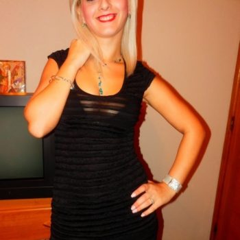 Profilo di Lauredane, 32 anni, Scopamicizi a Ticengo