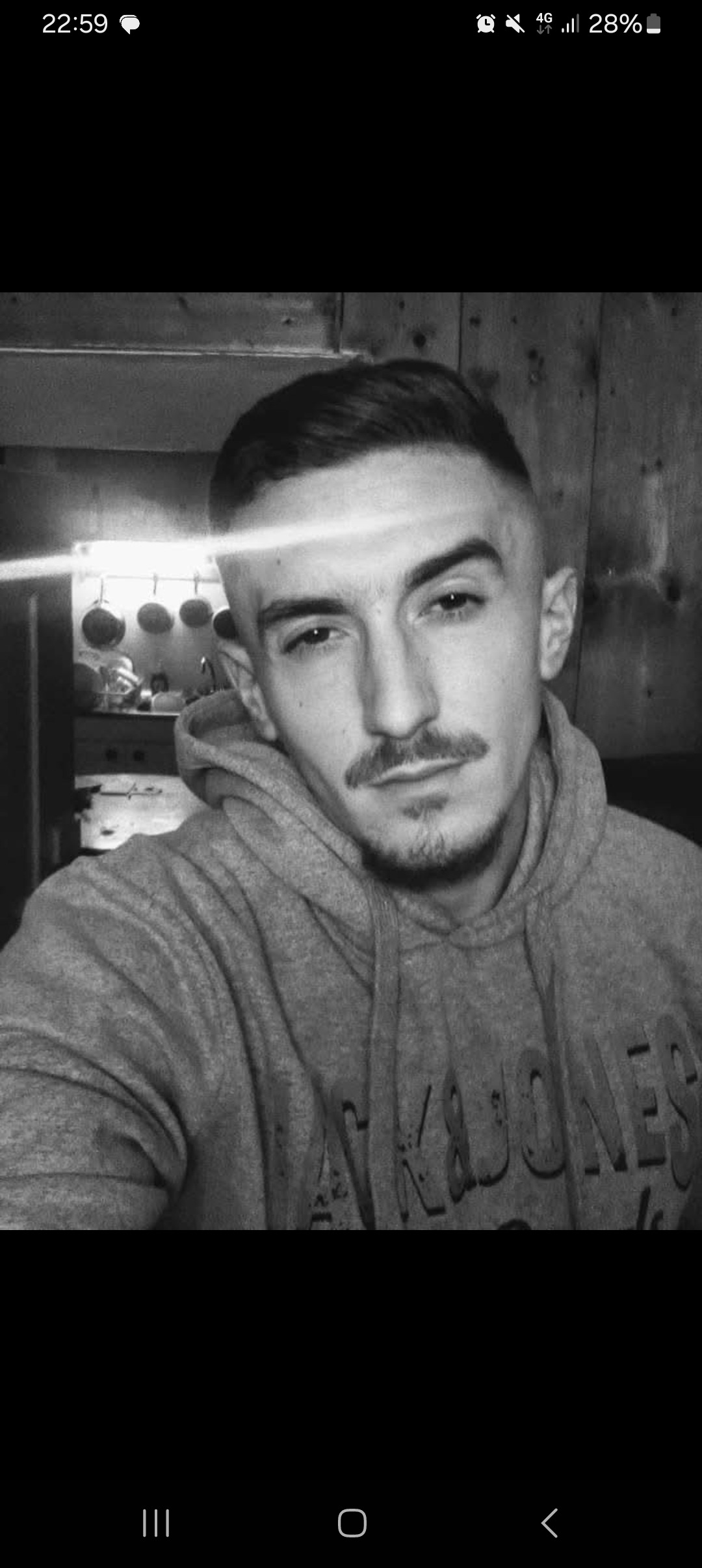 Profilo di Jorian, 30 anni, Scopamicizi a Bormida