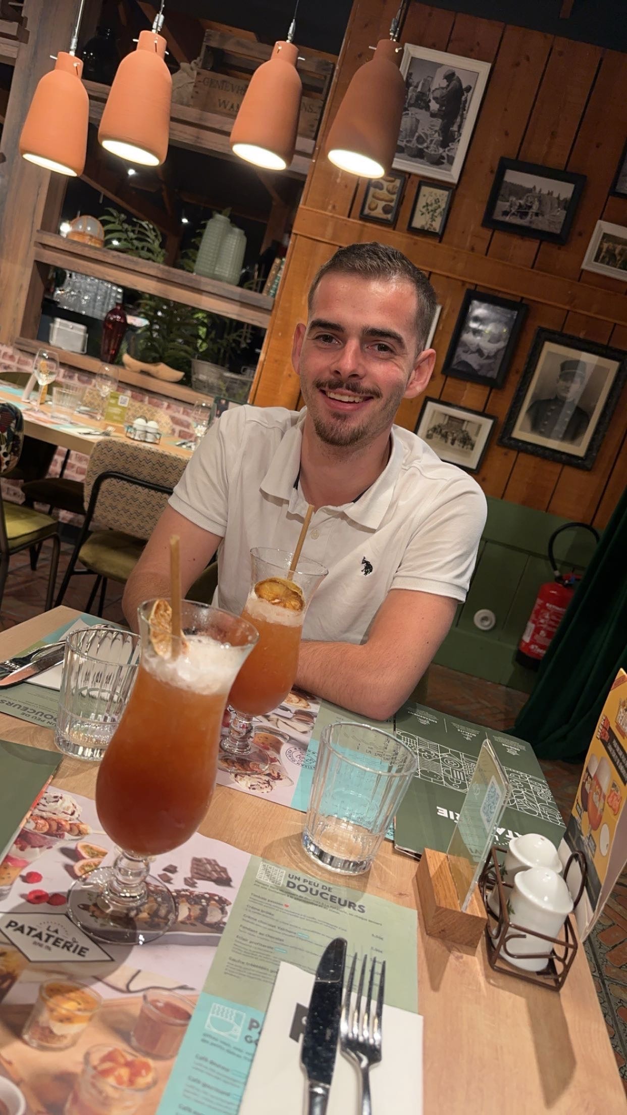 Profilo di Dahaba, 23 anni, Scopamicizi a Acciano