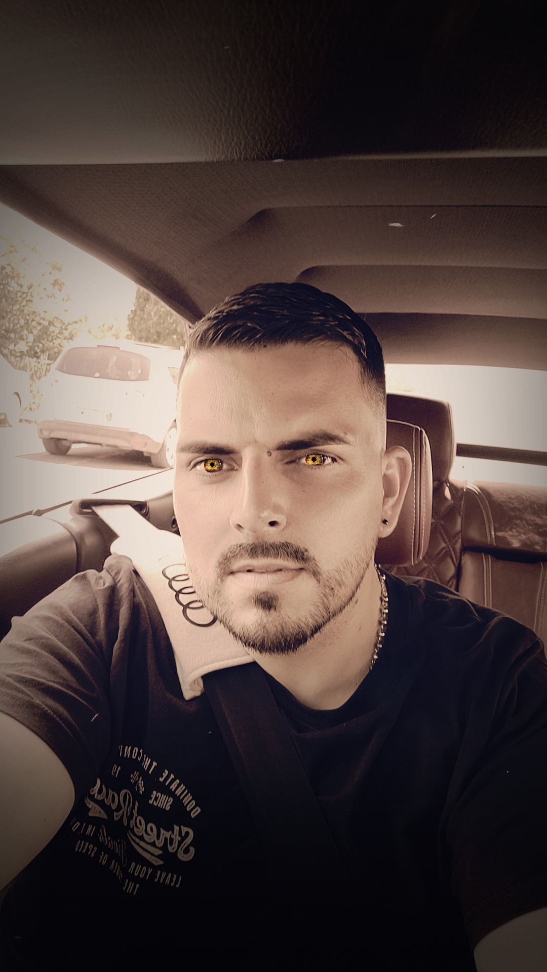 Profilo di Charles-alexandre, 38 anni, Scopamicizi a Budrio