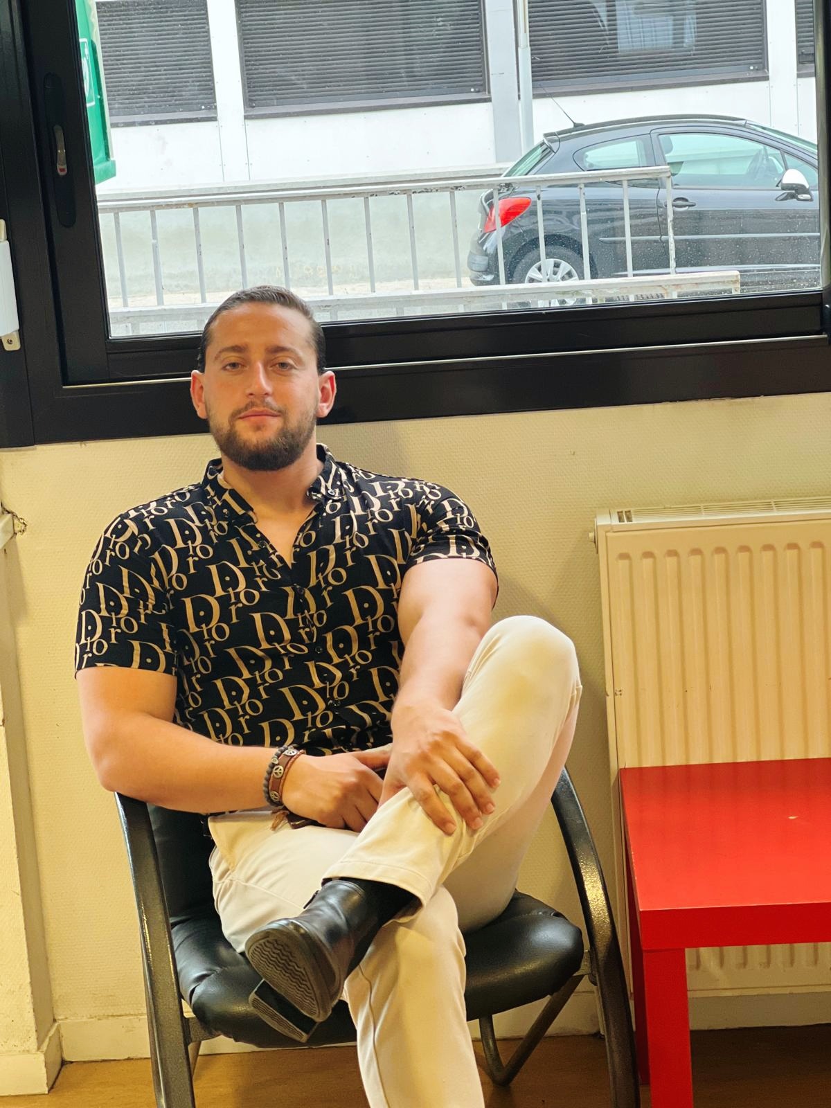 Profilo di Arto, 24 anni, Scopamicizi a Agordo