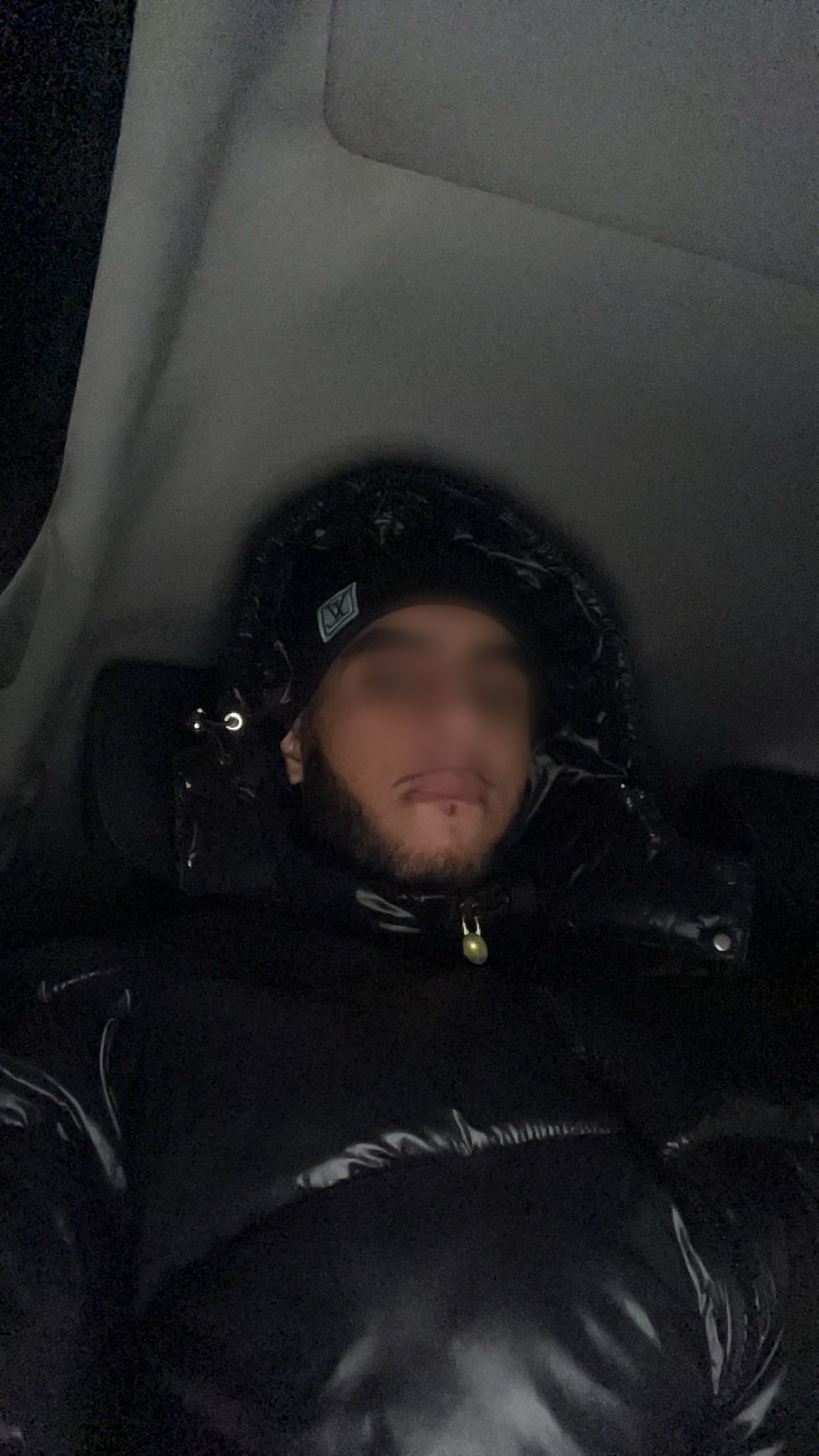 Profilo di Guillaume, 22 anni, Scopamicizi a Assoro