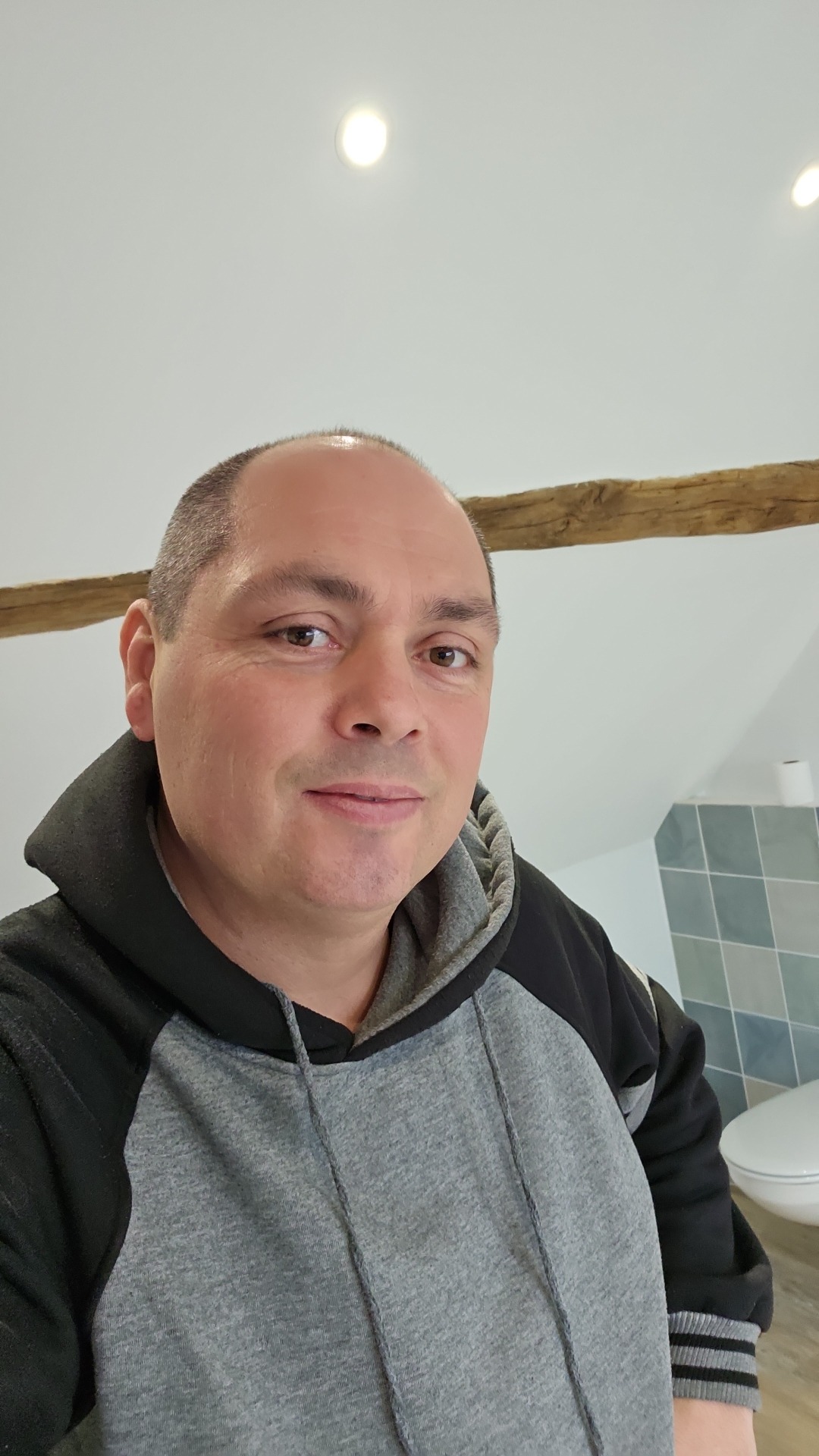 Profilo di Seliman, 45 anni, Scopamicizi a Anversa degli Abruzzi