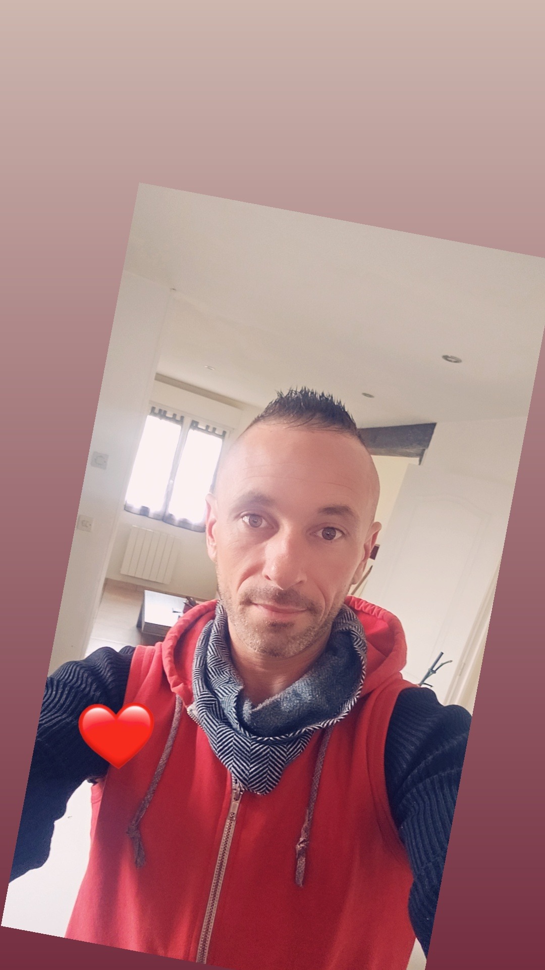 Profilo di Nermin, 37 anni, Scopamicizi a Chiopris-Viscone
