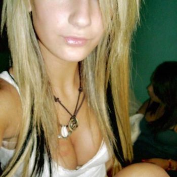 Profilo di Anneline, 27 anni, Scopamicizi a Francavilla Bisio