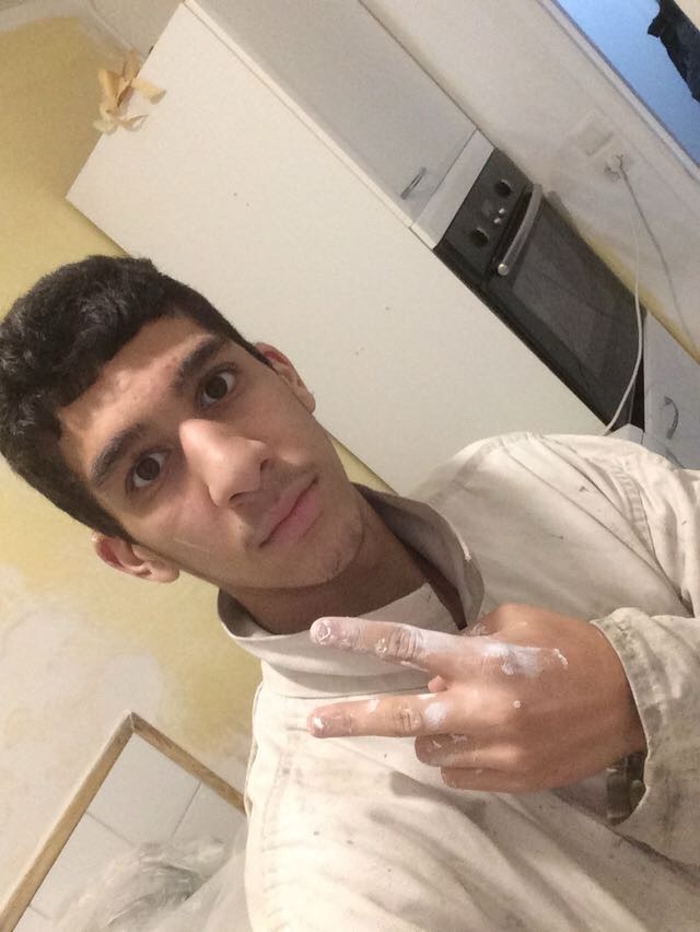 Profilo di Abdelrezak, 24 anni, Scopamicizi a Calci
