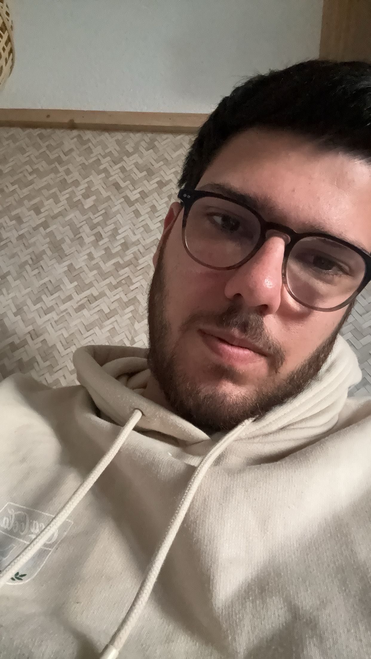 Profilo di Vlad, 24 anni, Scopamicizi a Lamporo