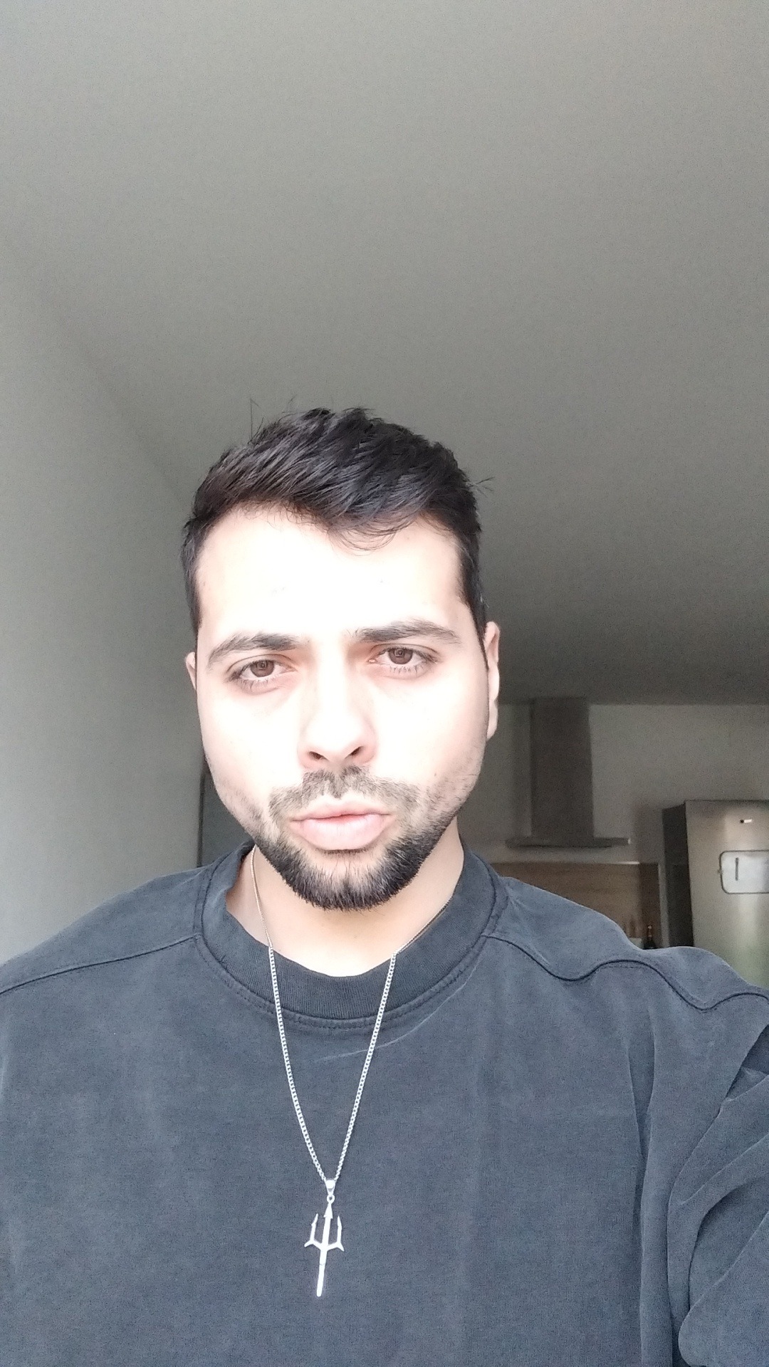 Profilo di Hai, 27 anni, Scopamicizi a Baragiano