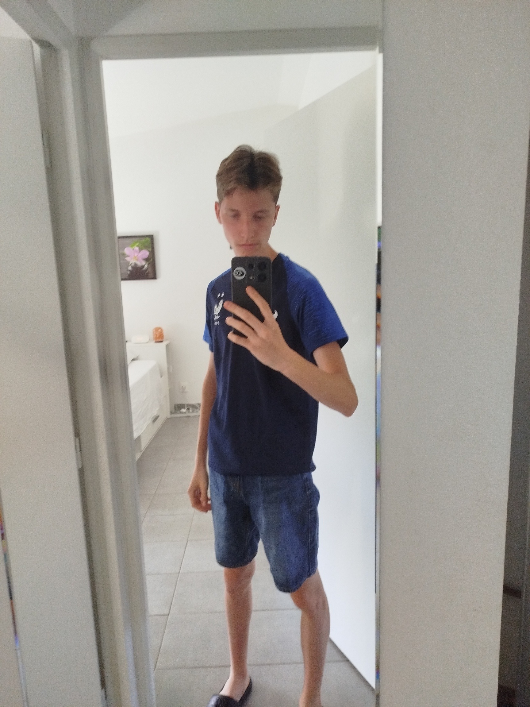 Profilo di Slim, 19 anni, Scopamicizi a Badia