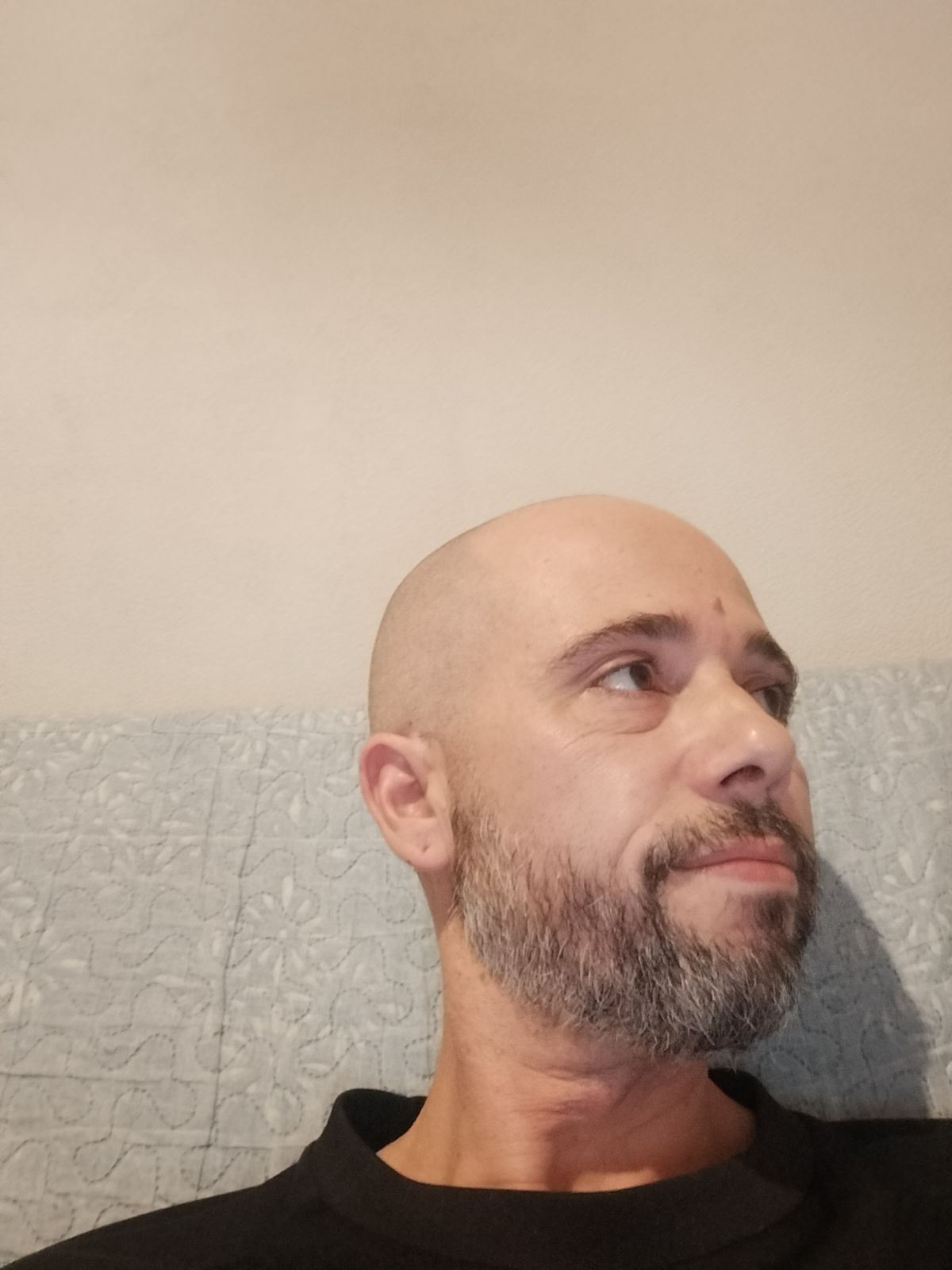 Profilo di Yvano, 40 anni, Scopamicizi a Altissimo