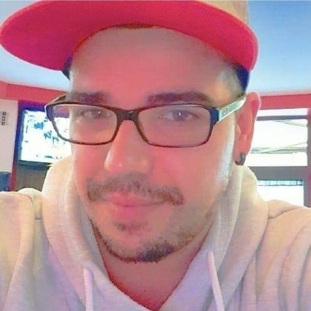 Profilo di Stevin, 37 anni, Scopamicizi a Albano Laziale