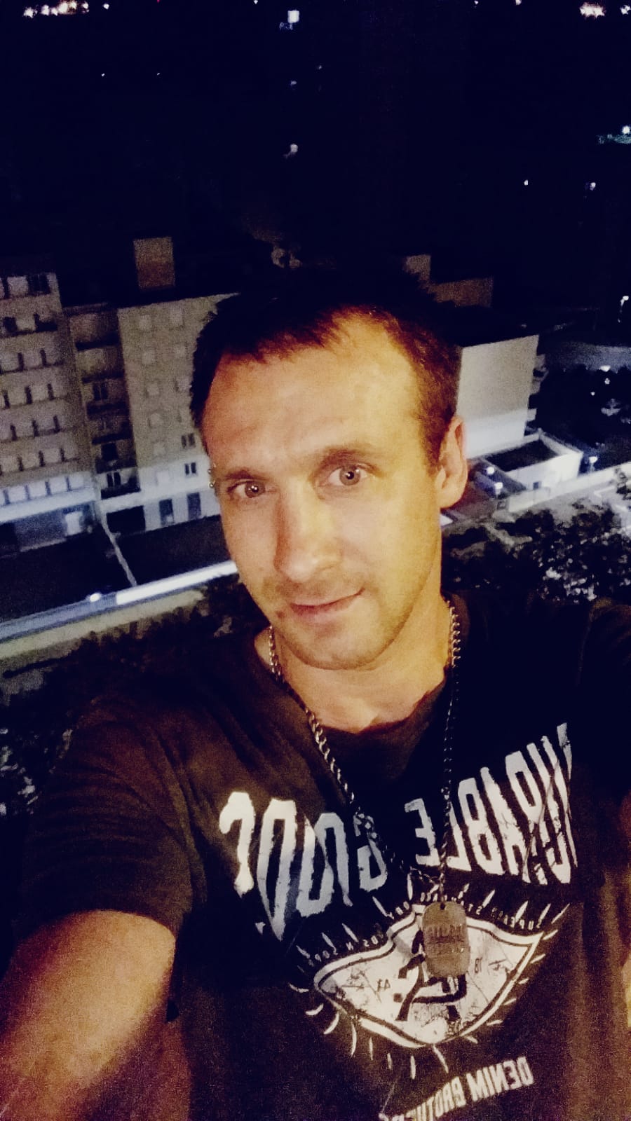 Profilo di Aka, 34 anni, Scopamicizi a Bagnoli Irpino