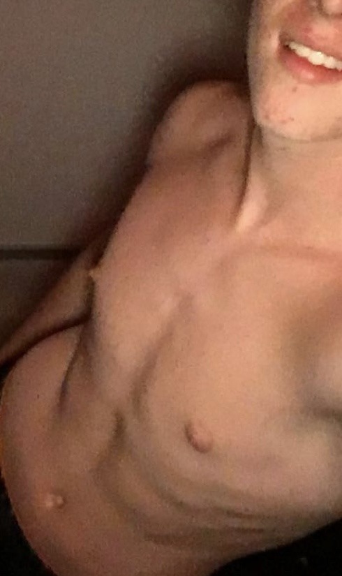 Profilo di Eliam, 24 anni, Scopamicizi a Acate