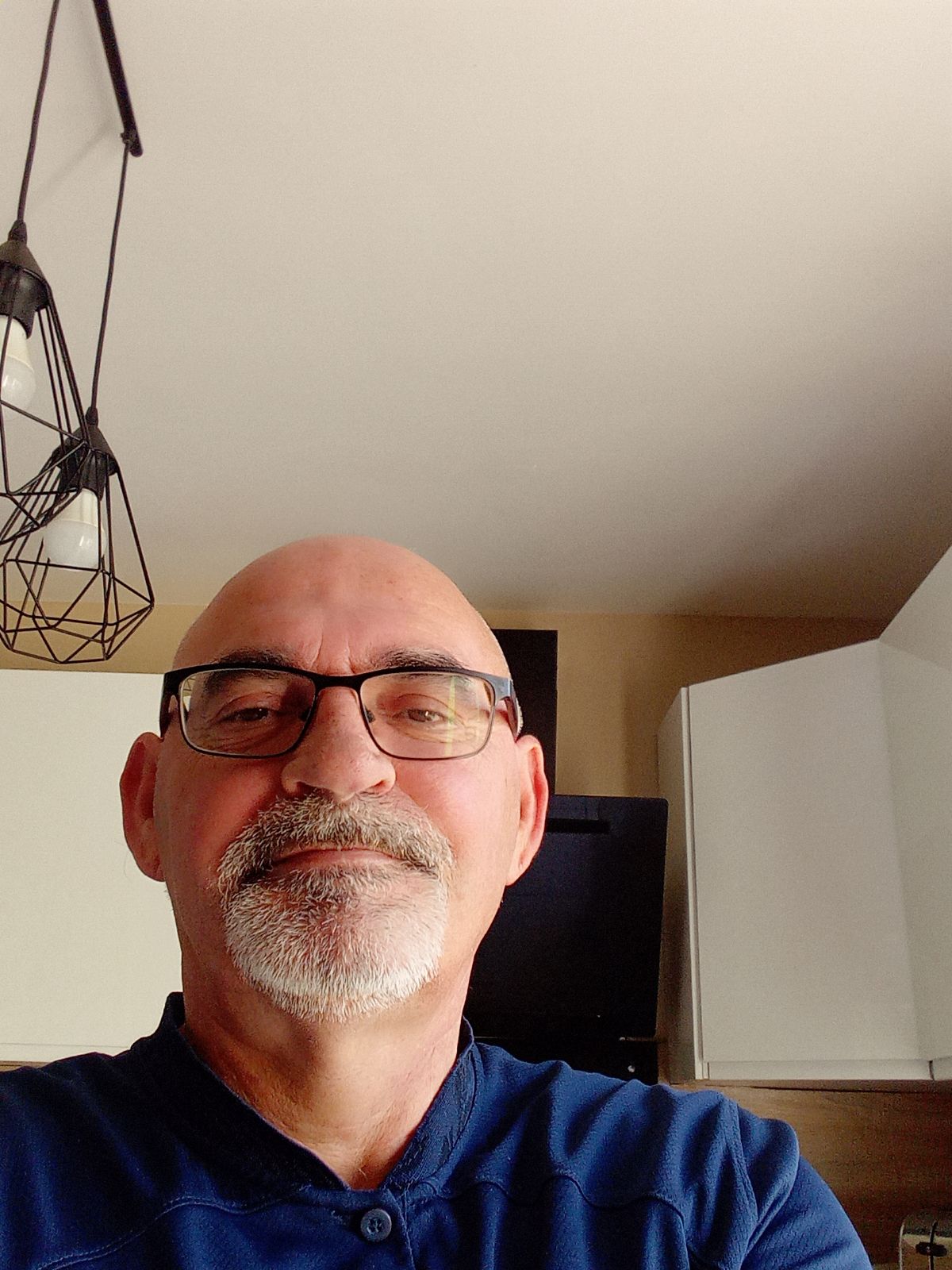 Profilo di Antonio, 55 anni, Scopamicizi a Guamaggiore
