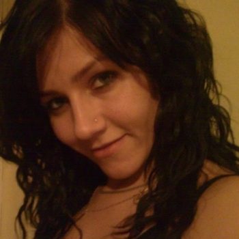 Profilo di Emlyne, 33 anni, Scopamicizi a Brusnengo