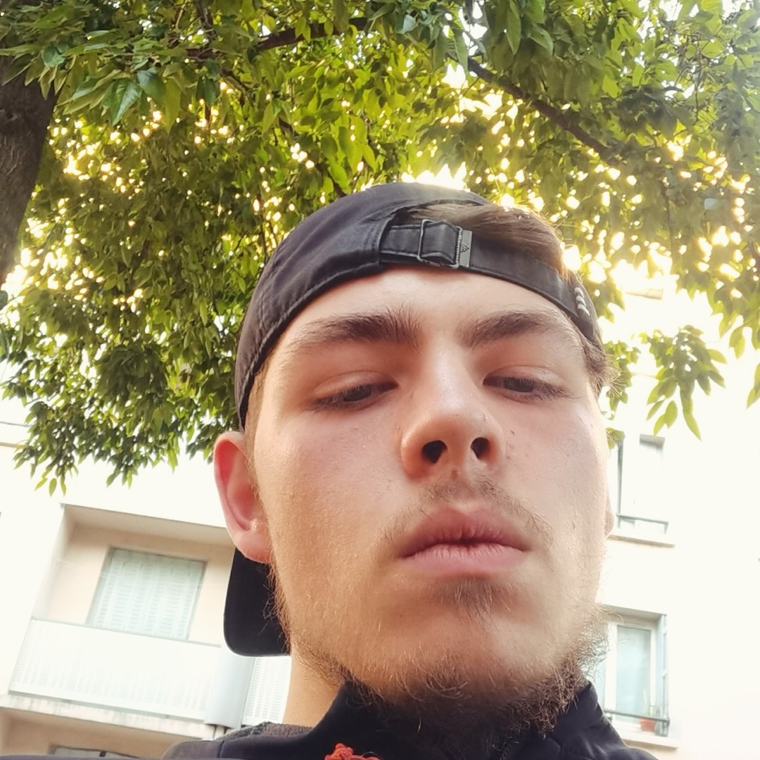 Profilo di Jean-edmond, 20 anni, Scopamicizi a Atessa