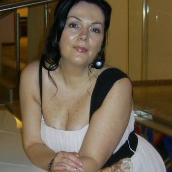 Profilo di Andriana, 55 anni, Scopamicizi a Oldenico